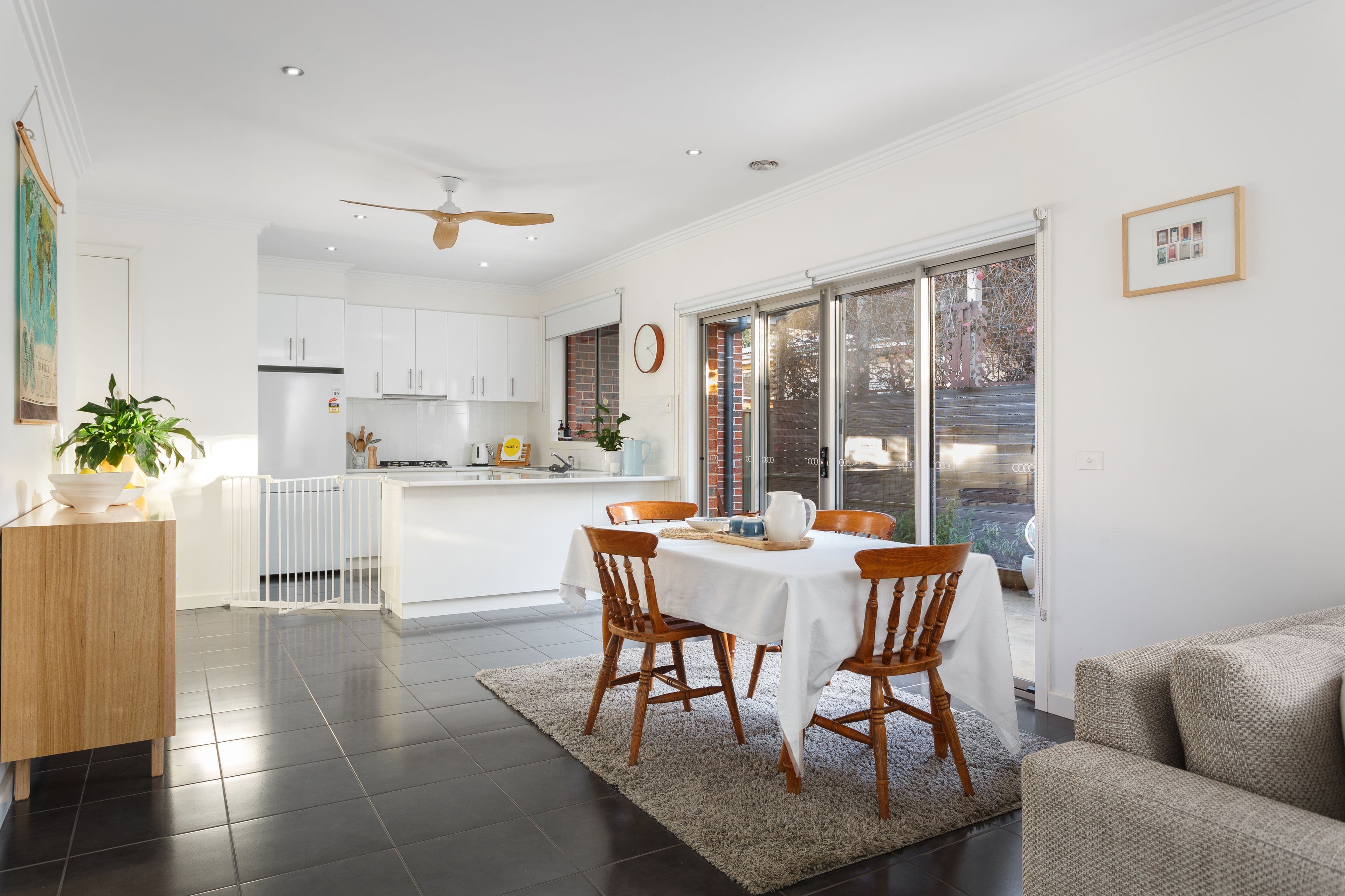 7 Beaufort Avenue, Alfredton VIC 3350, Alfredton - Thumbnail 4
