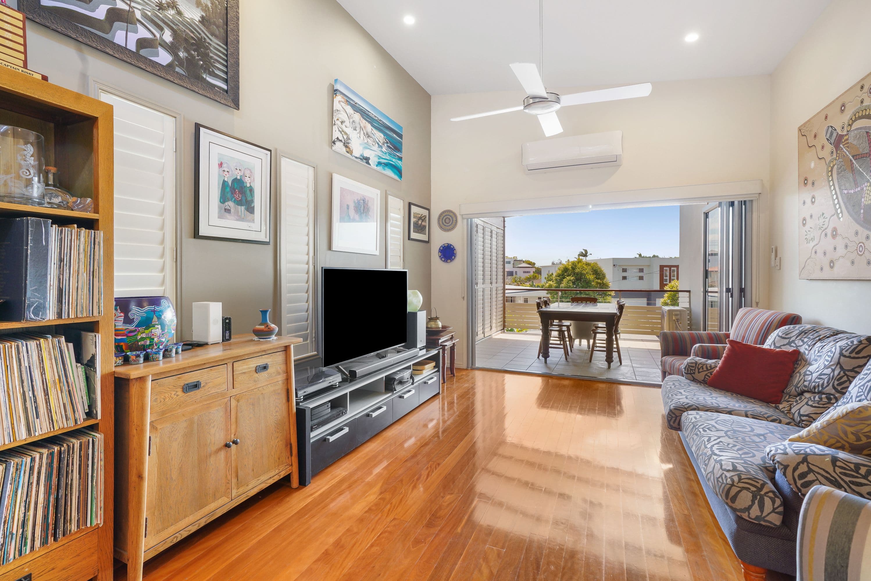 22 Nundah Avenue, Miami QLD 4220, Miami - Thumbnail 3