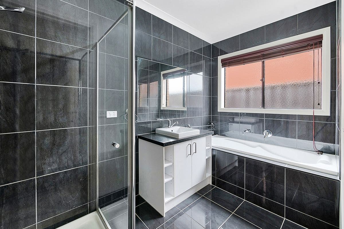 46 Charlbury Crescent, Cranbourne North VIC 3977, Cranbourne North - Thumbnail 8
