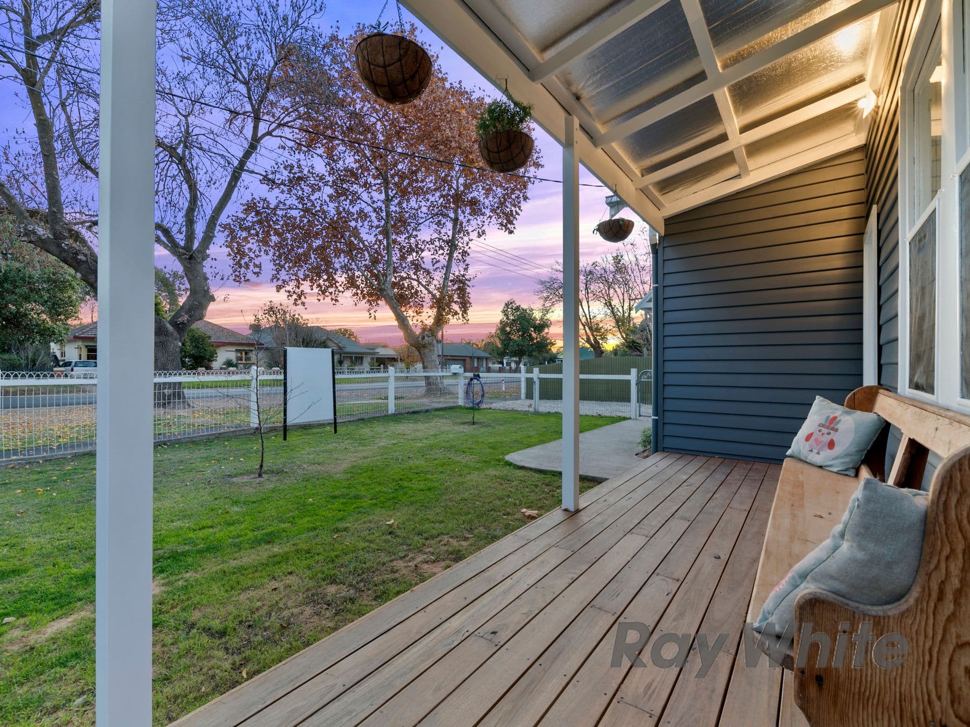45 Charles Street, Benalla VIC 3672, Benalla - Thumbnail 3