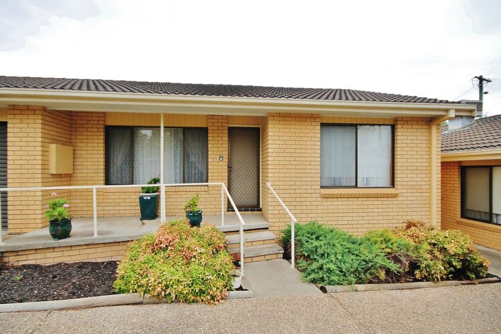 5 Currawong Street, Young NSW 2594, Young - Image 1