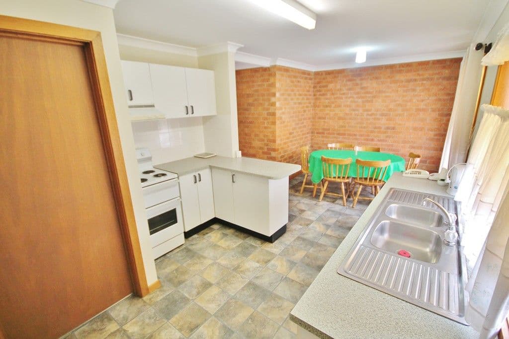 5 Currawong Street, Young NSW 2594, Young - Thumbnail 4