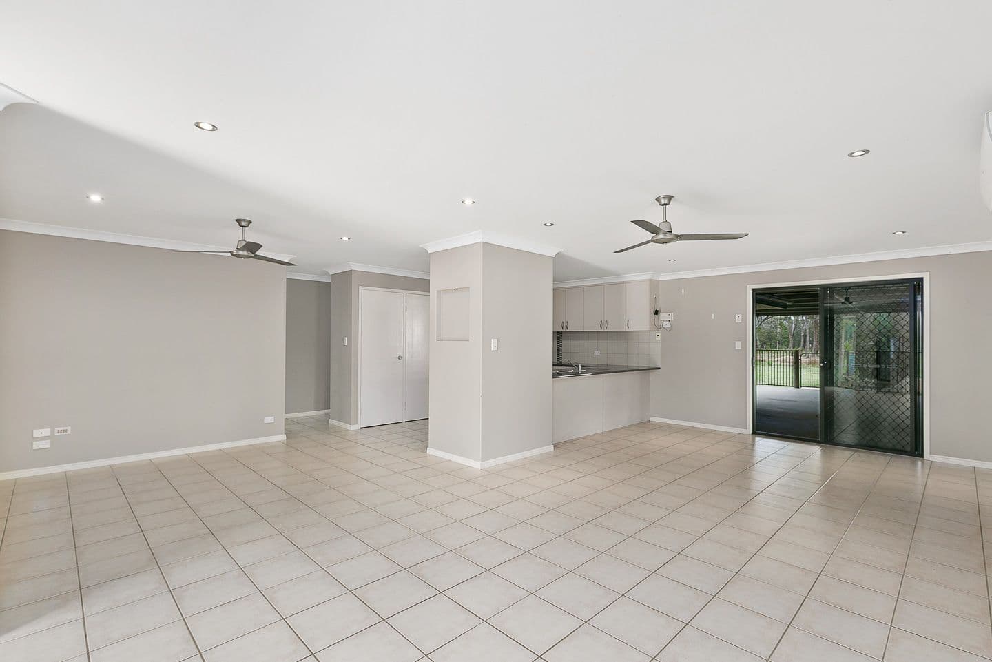 235 Pacific Haven Circuit, Pacific Haven QLD 4659, Pacific Haven - Thumbnail 8