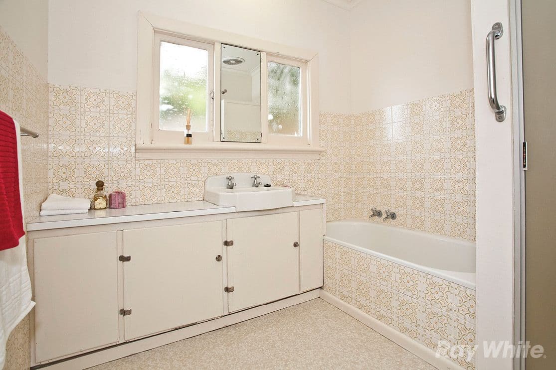 10 Jordan Grove, GLEN WAVERLEY VIC 3150, Glen Waverley - Thumbnail 7