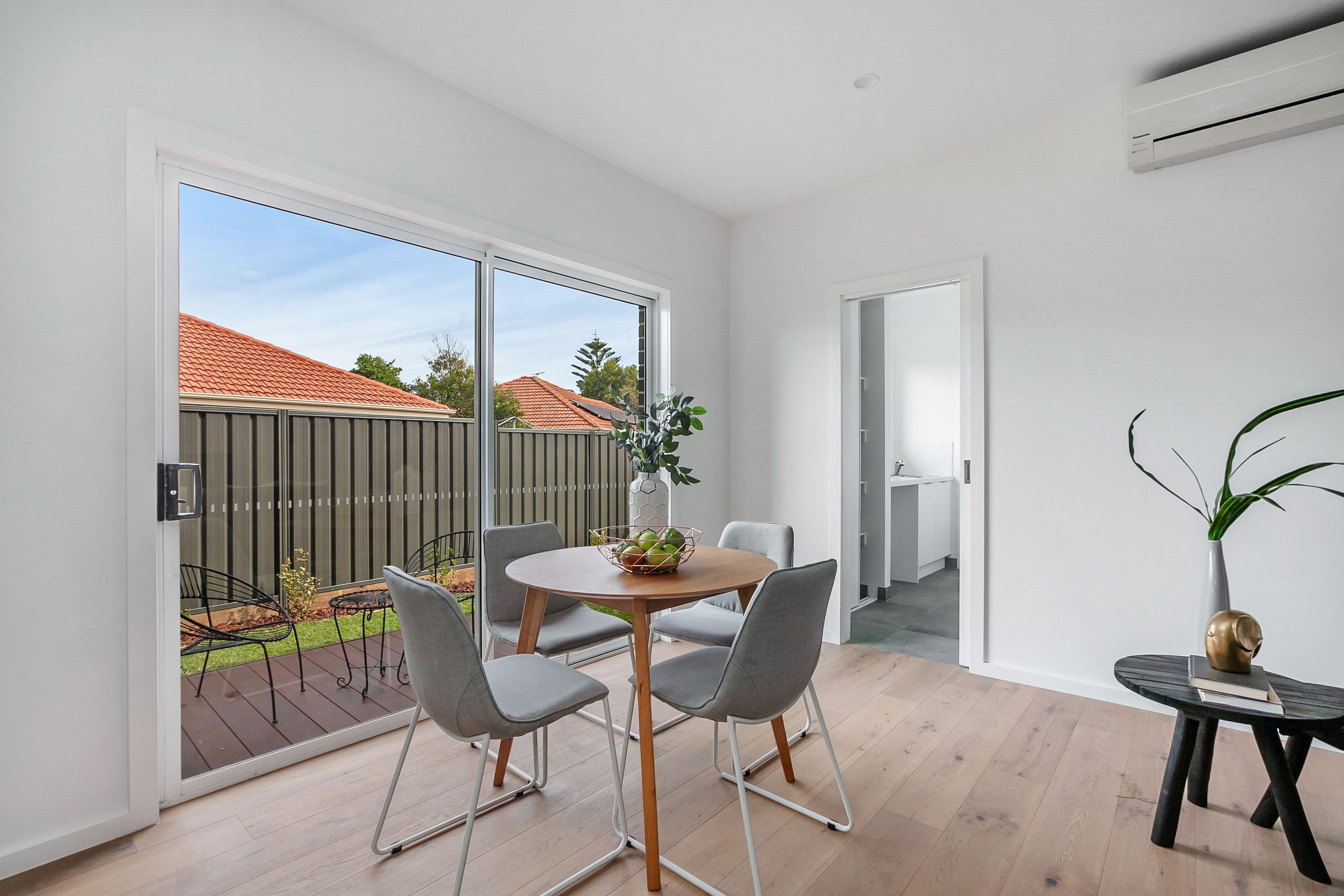 5 Daleglen Street, Reservoir VIC 3073, Reservoir - Thumbnail 7