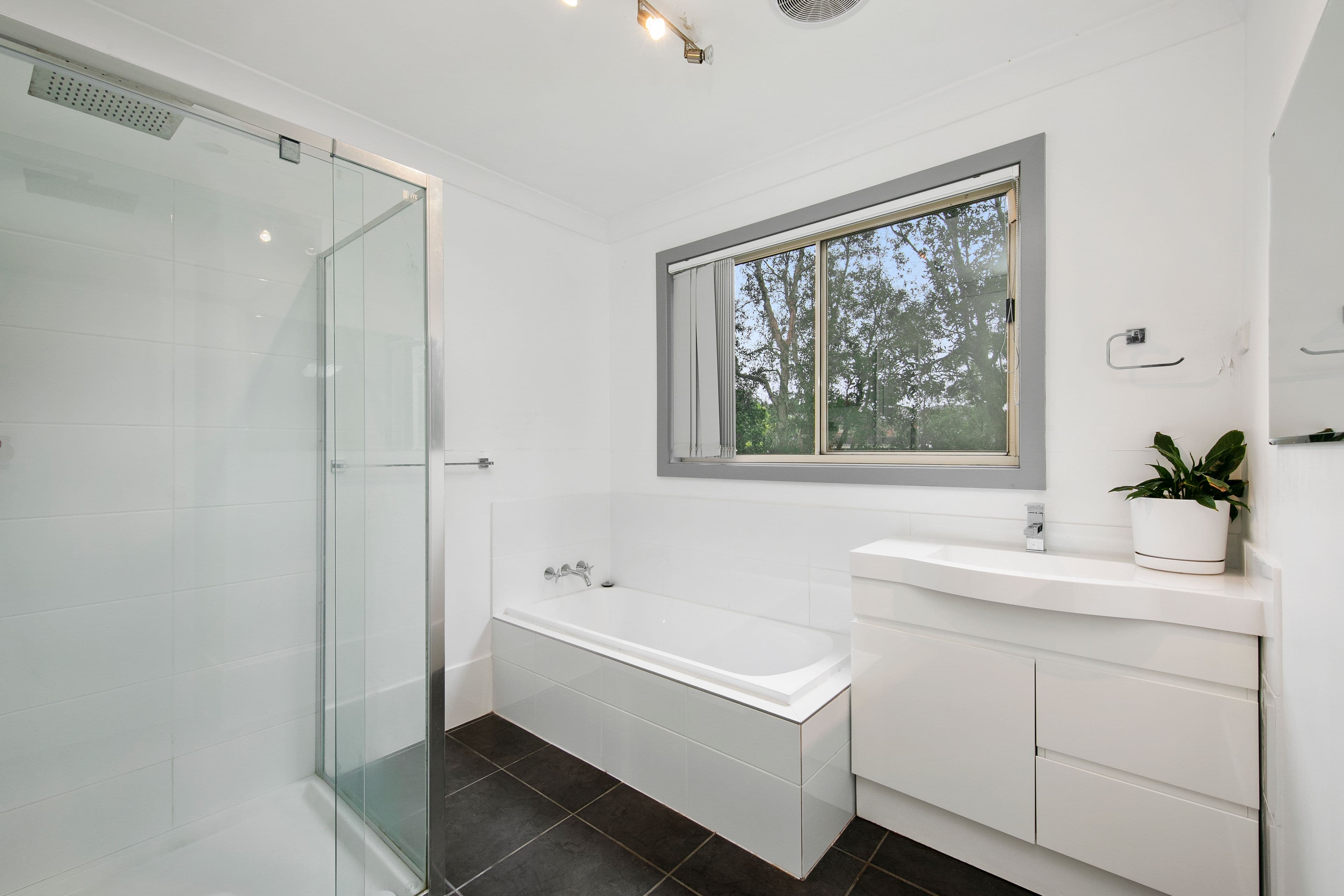 8 Lewinsbrook Close, Maryland NSW 2287, Maryland - Thumbnail 5