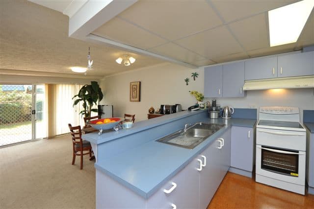 Unit 3 328 Hume Street, CENTENARY HEIGHTS QLD 4350, Centenary Heights - Thumbnail 2
