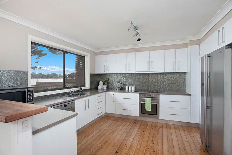 18 Dunrossil Drive, Sunbury - Thumbnail 2