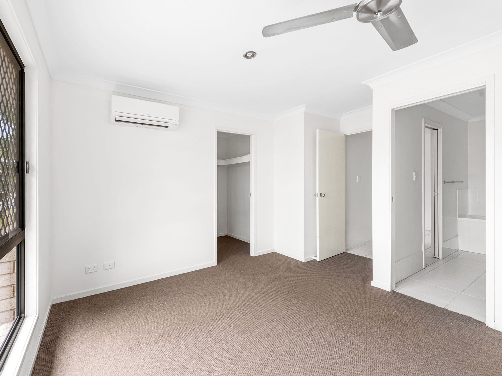 6 Hopman Way, Springfield Lakes QLD 4300, Springfield Lakes - Thumbnail 7
