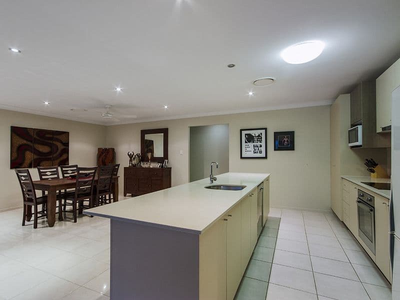 21 Rushcutter Avenue, OXENFORD QLD 4210, Oxenford - Thumbnail 6