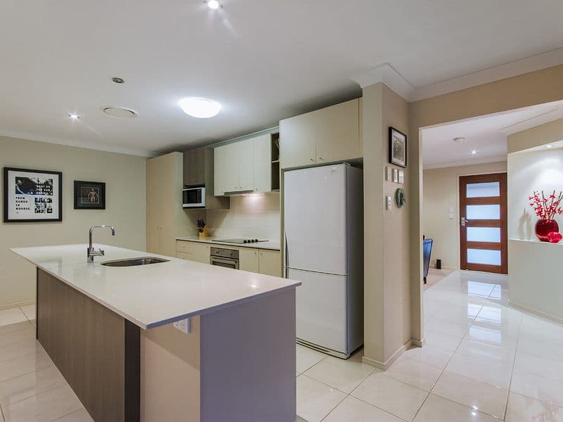21 Rushcutter Avenue, OXENFORD QLD 4210, Oxenford - Thumbnail 7