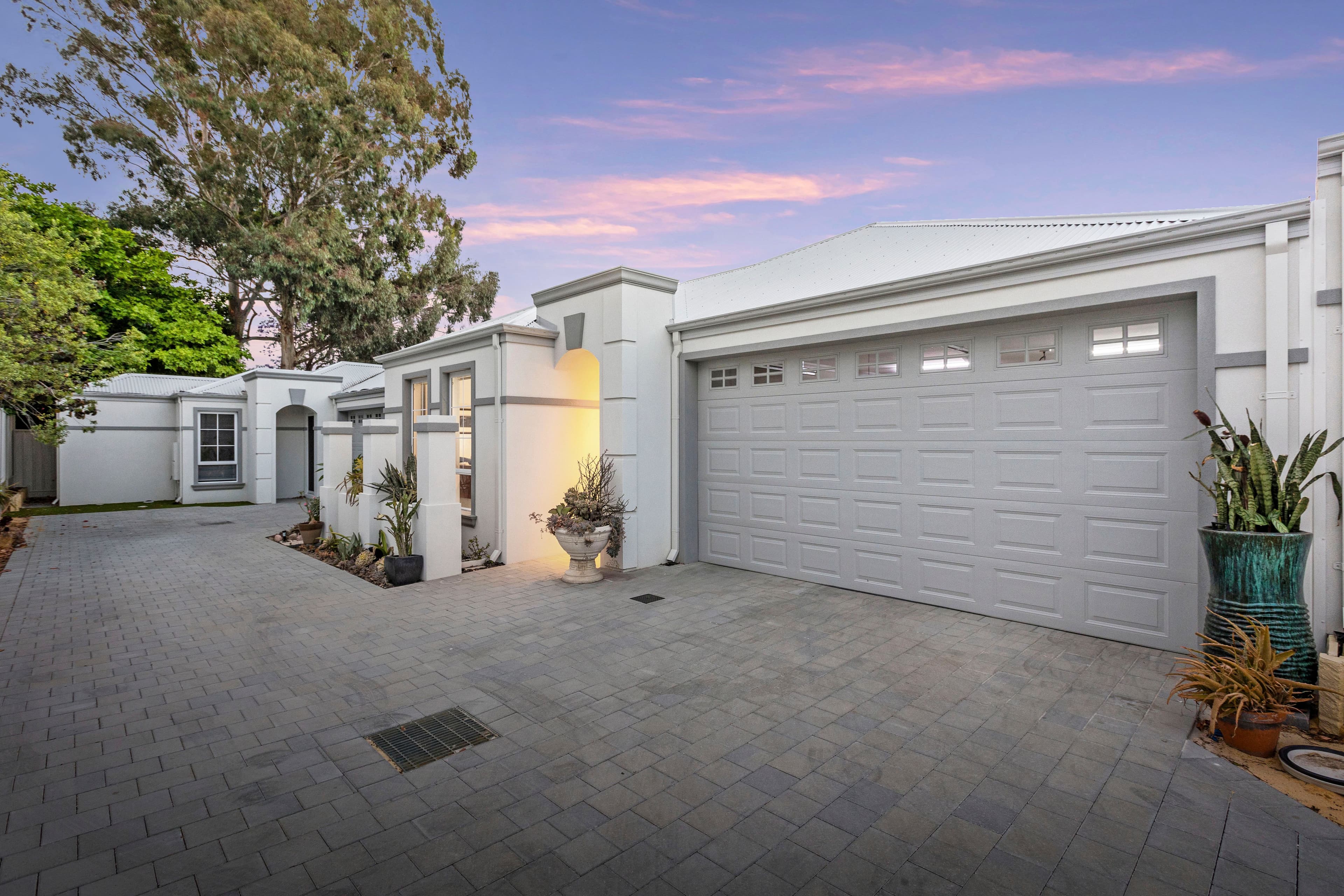 27 Baird Avenue, Nedlands WA 6009, Nedlands - Thumbnail 2