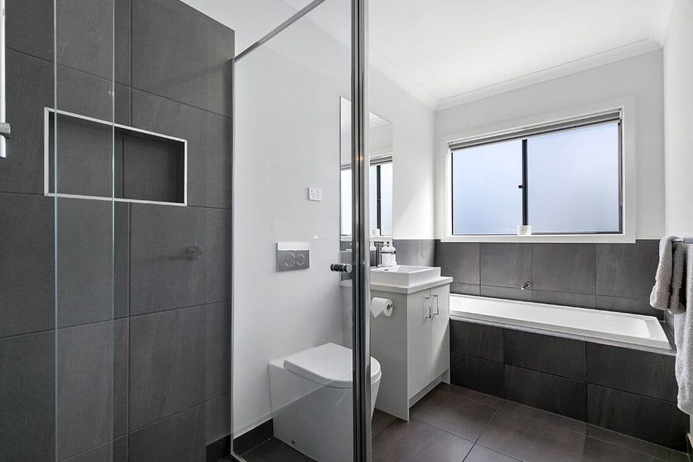 12 Darmain Drive, Greenvale VIC 3059, Greenvale - Thumbnail 6