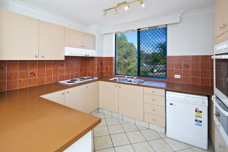 249 Bayview Street, HOLLYWELL QLD 4216, Hollywell - Thumbnail 3