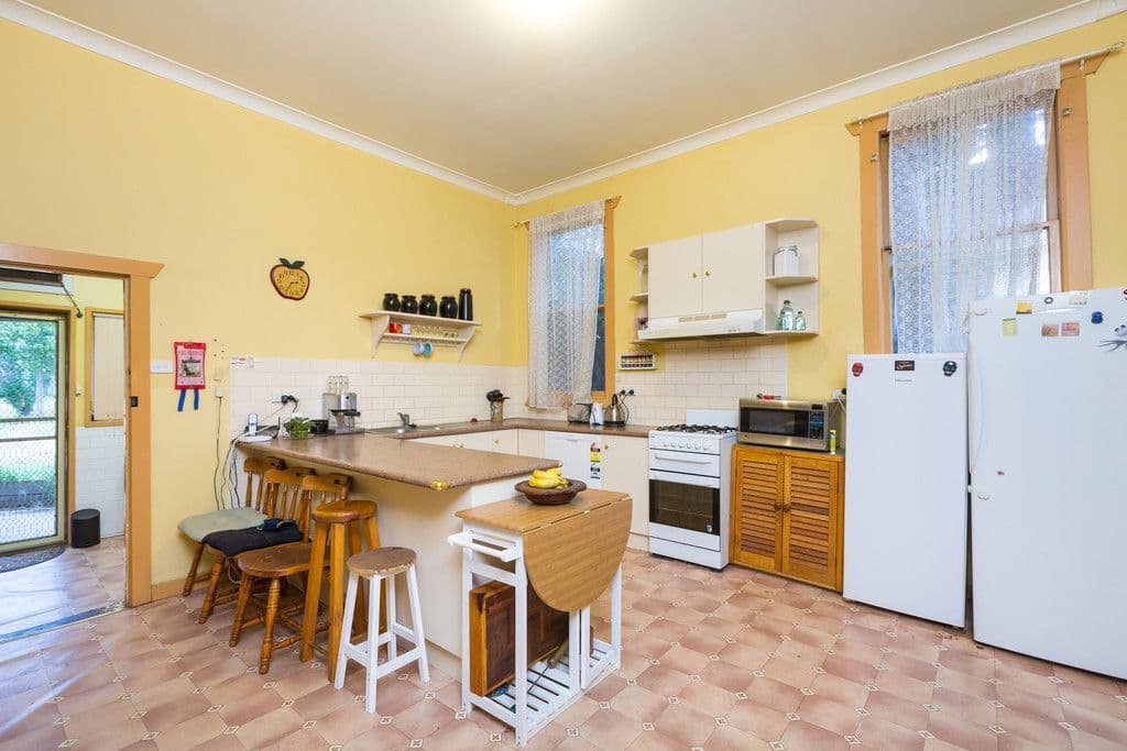 3 Flood Street, Bendigo VIC 3550, Bendigo - Thumbnail 3