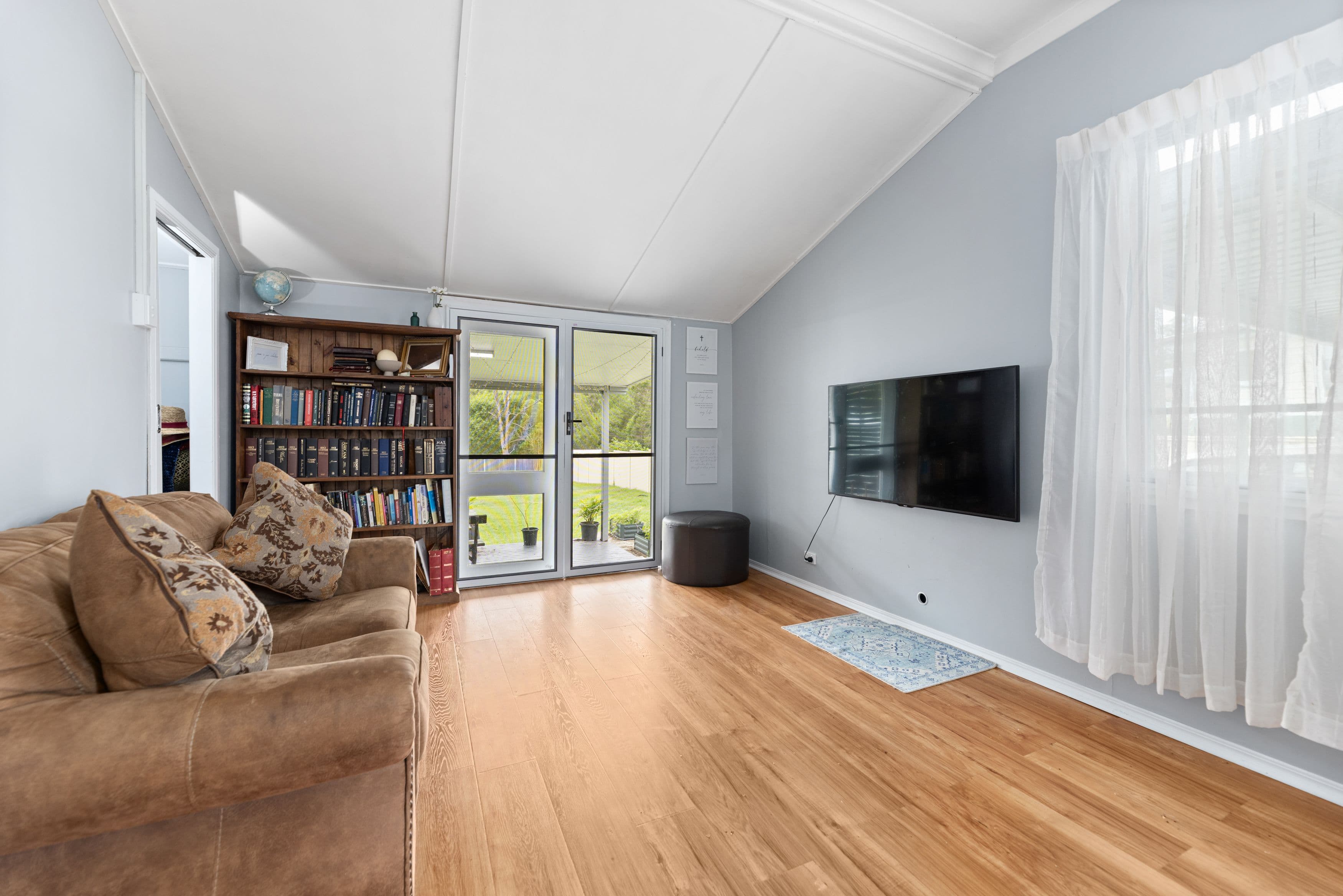 35 Leslie Street, Woodford QLD 4514, Woodford - Thumbnail 5