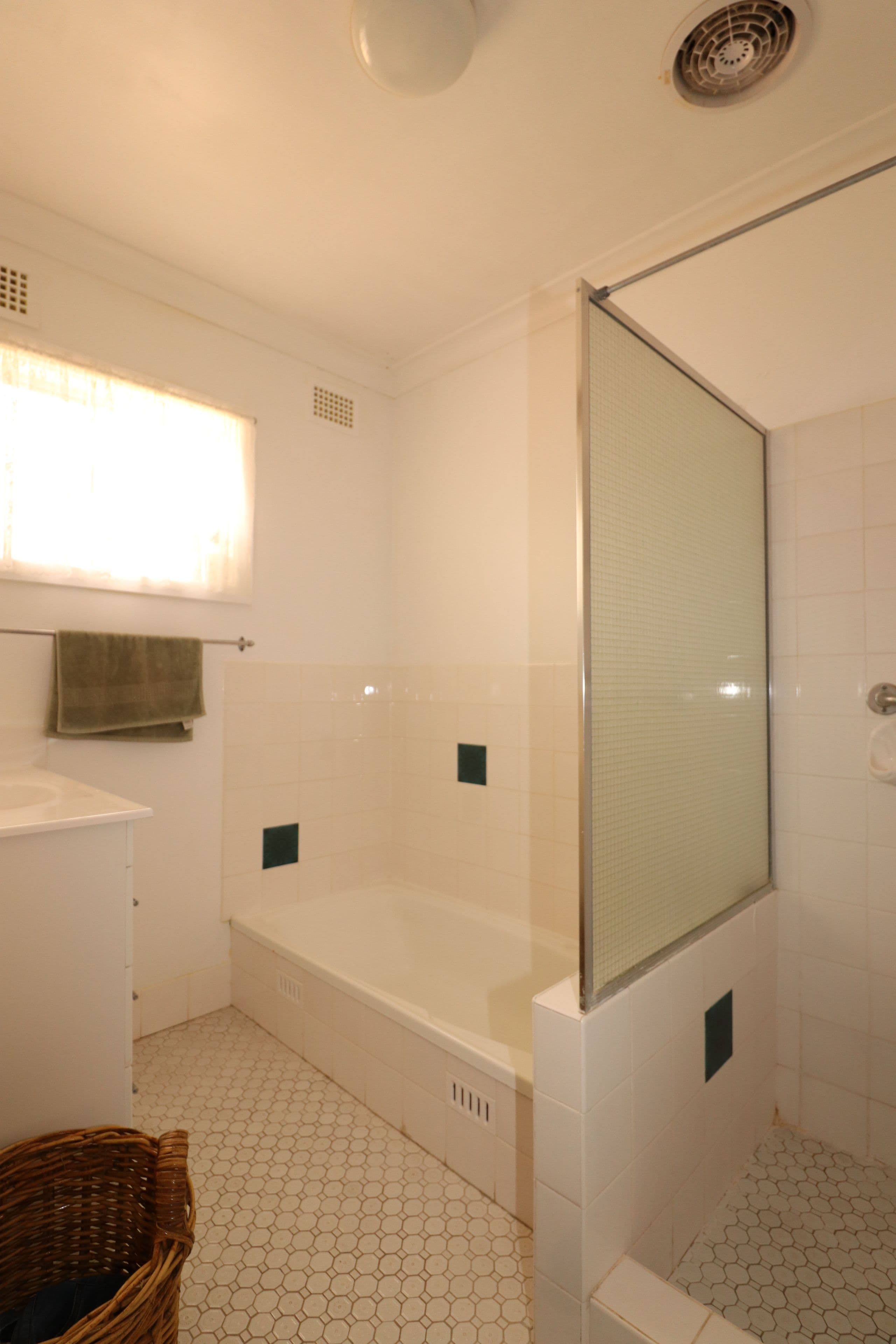 71 Hunter Street, Glen Innes NSW 2370, Glen Innes - Thumbnail 8