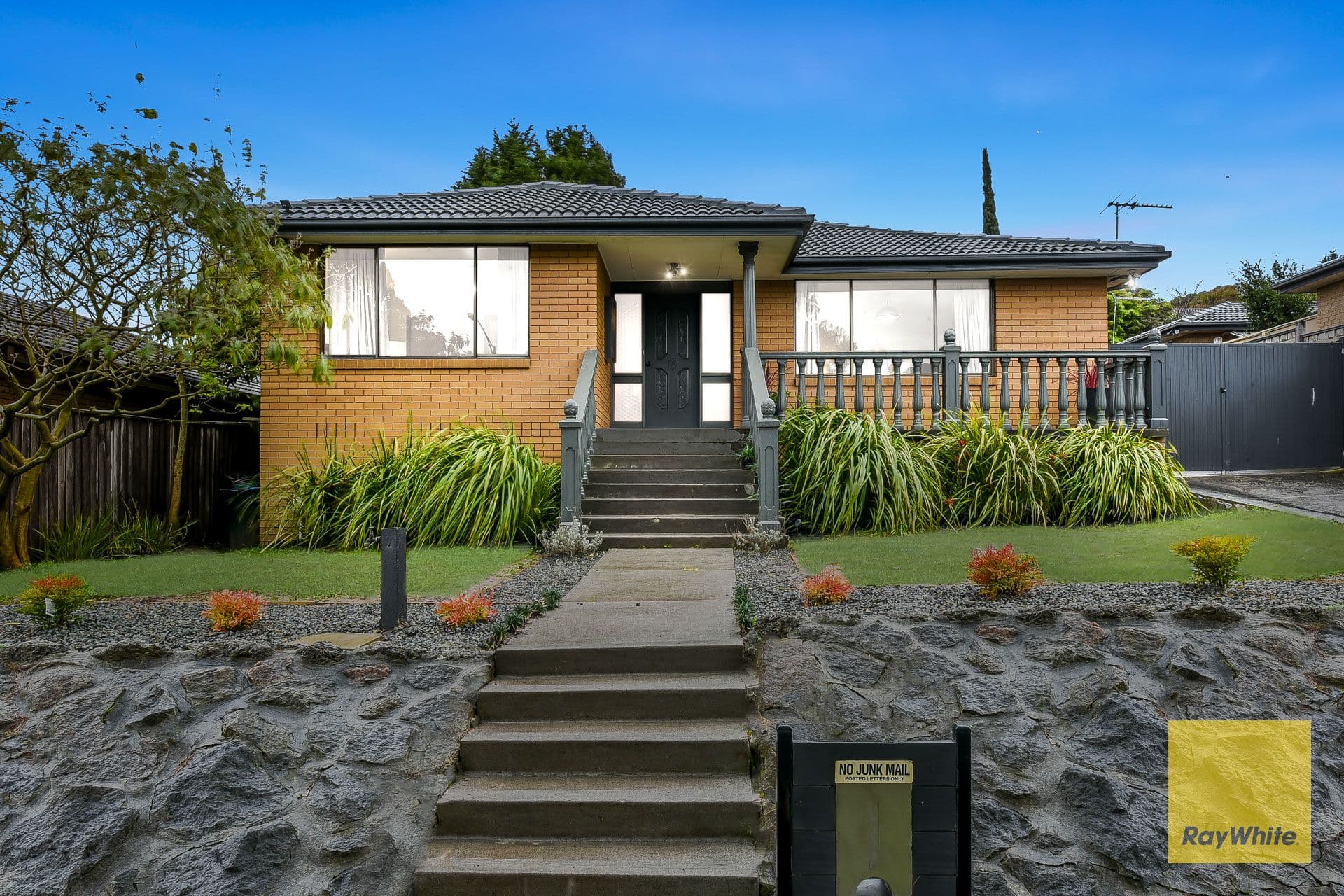 75 Matthew Flinders Avenue, Endeavour Hills VIC 3802, Endeavour Hills - Image 1