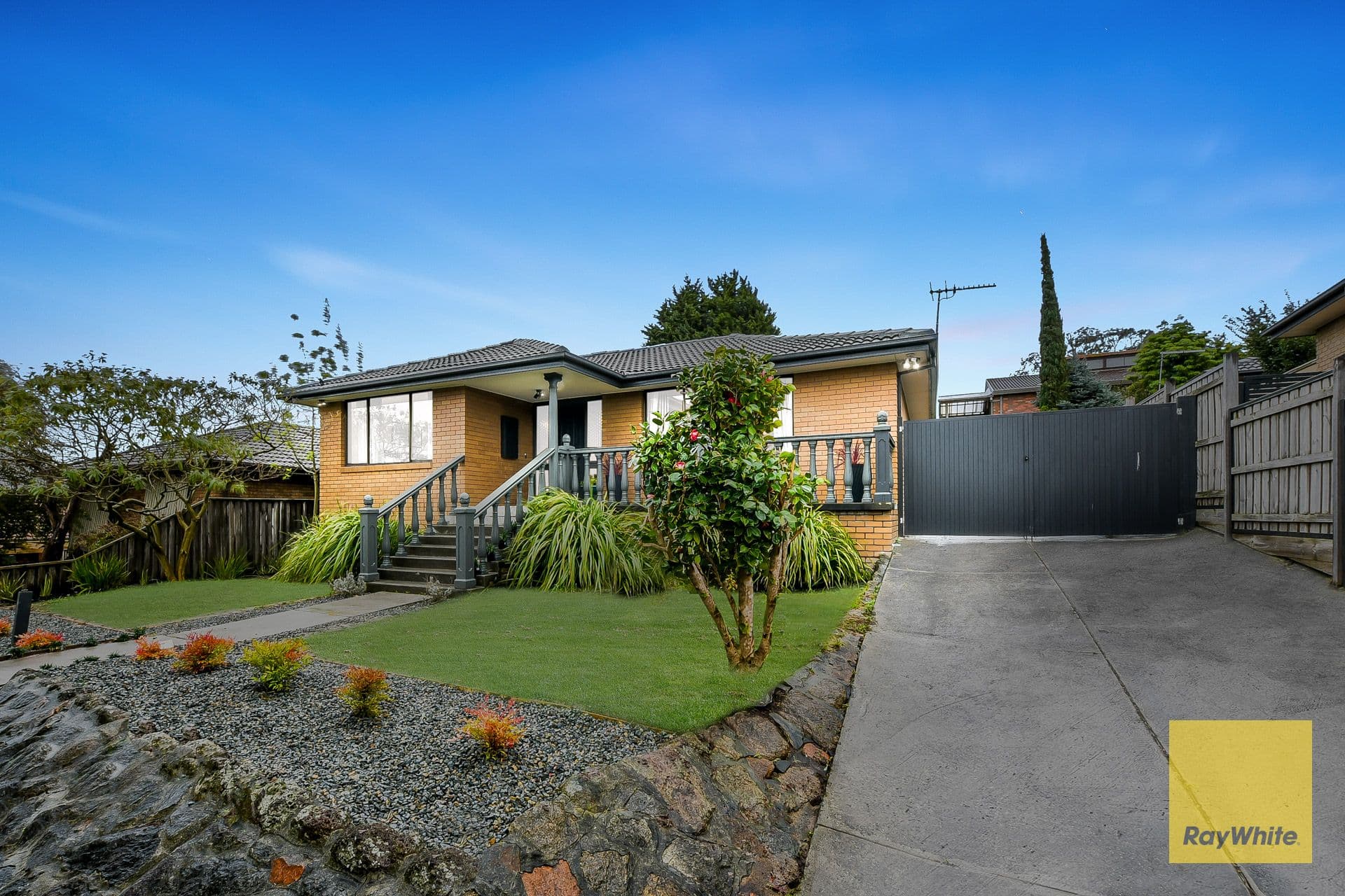75 Matthew Flinders Avenue, Endeavour Hills VIC 3802, Endeavour Hills - Thumbnail 2