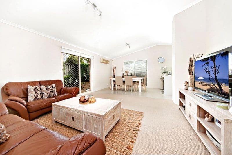 4 Bentley Grove, MENAI NSW 2234, Menai - Thumbnail 3