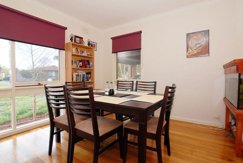 35 Melview Drive, WYNDHAM VALE VIC 3024, Wyndham Vale - Thumbnail 2