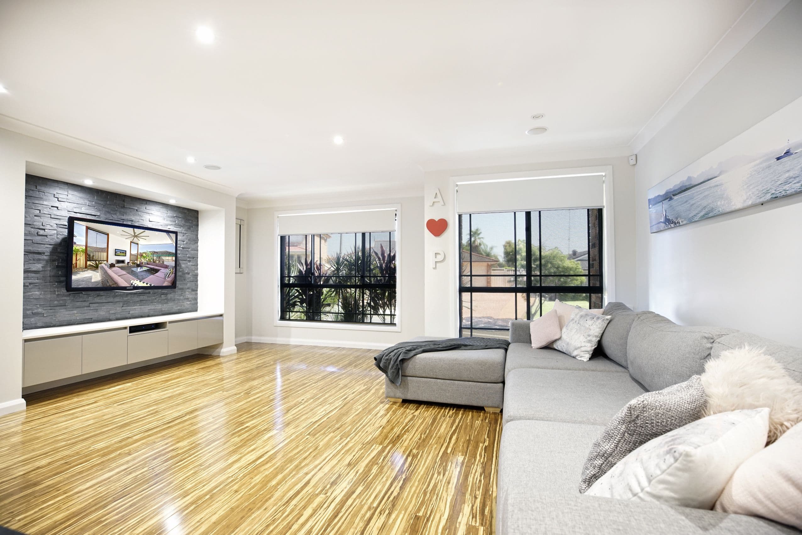4 Woodlands Drive, Glenmore Park - Thumbnail 3