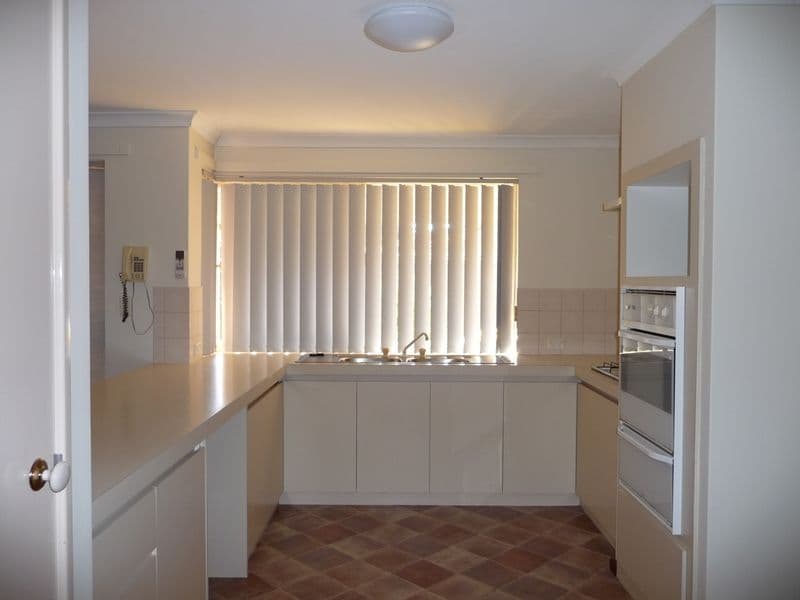 14 Avonlea Place, BULLSBROOK WA 6084, Bullsbrook - Thumbnail 5