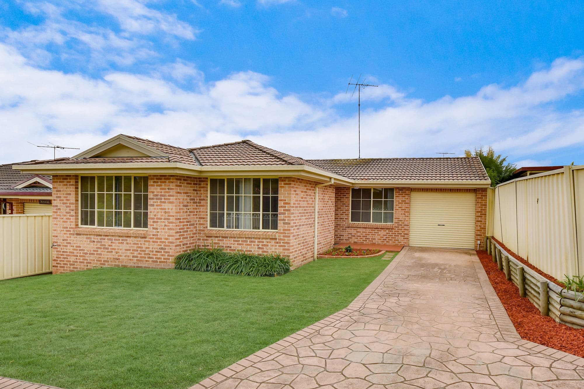 6 Weeks Place, Narellan Vale NSW 2567, Narellan Vale - Image 1
