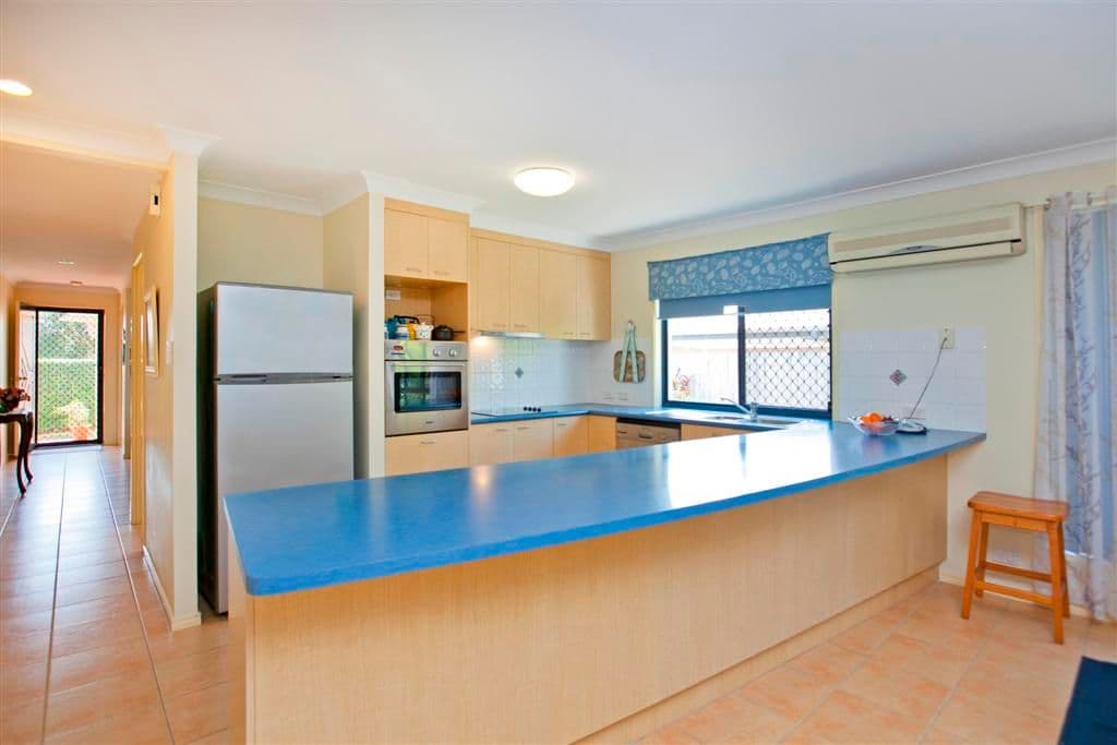 37 Seaholly Crescent, VICTORIA POINT QLD 4165, Victoria Point - Thumbnail 4