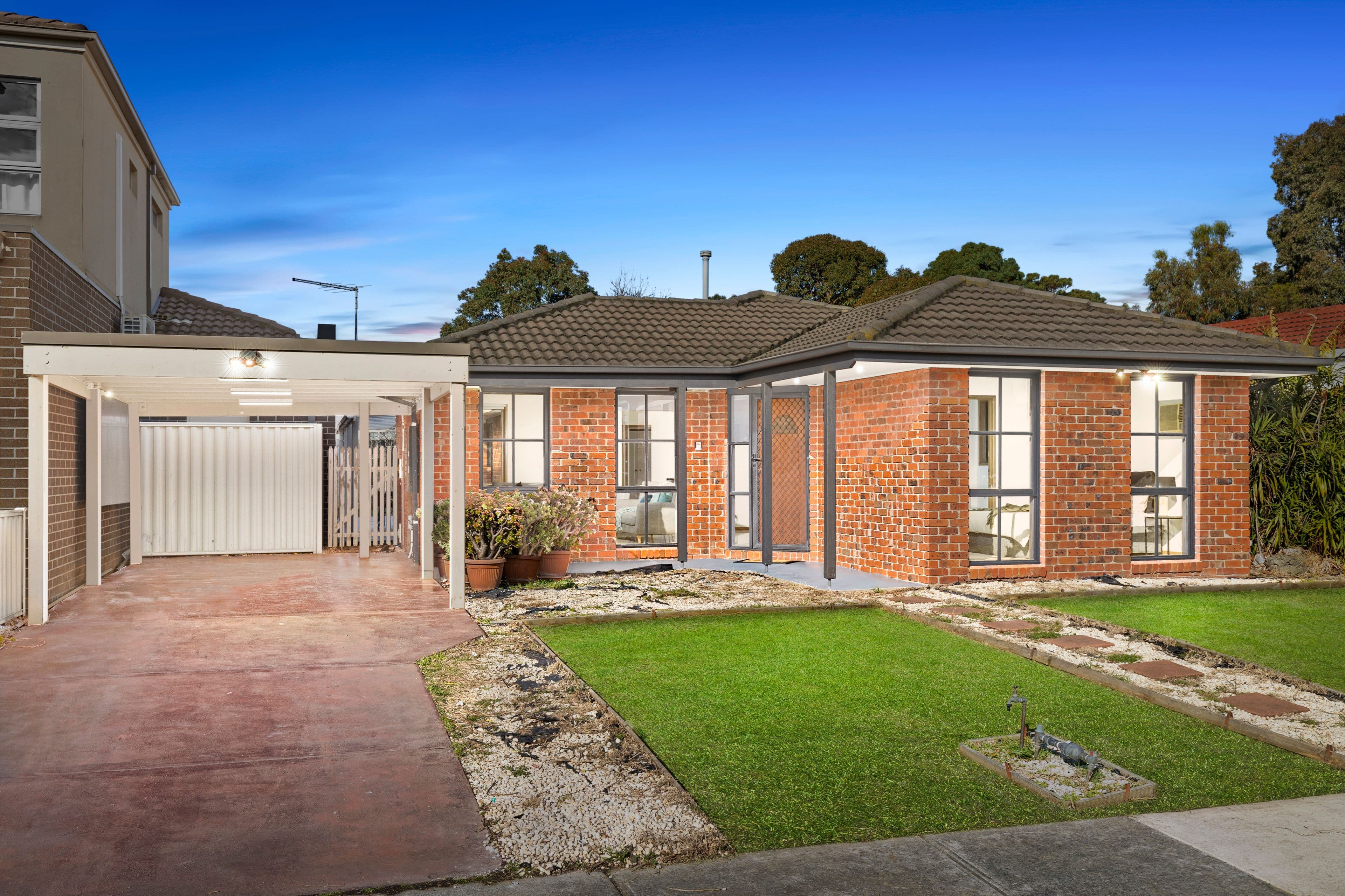31 Beckington Crescent, Hampton Park VIC 3976, Hampton Park - Image 1