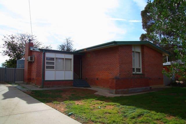 1 Roberts Street, BERRI SA 5343, Berri - Image 1