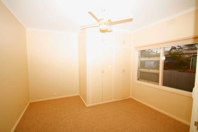 1 Roberts Street, BERRI SA 5343, Berri - Thumbnail 7