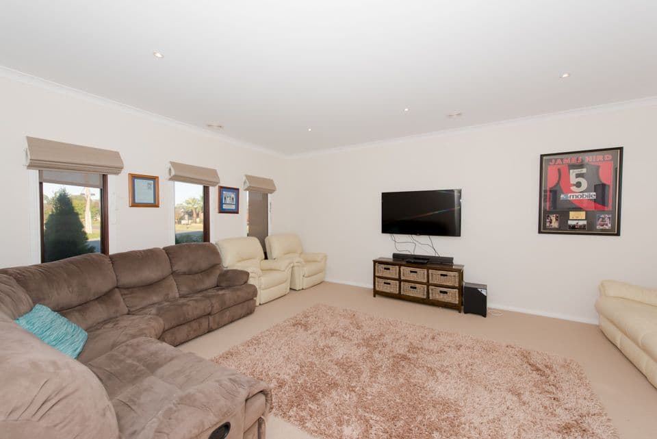 1 George Edward Drive, Yarrawonga VIC 3730, Yarrawonga - Thumbnail 5