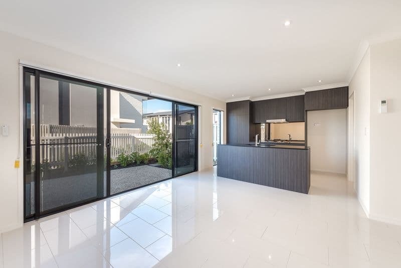 1 Ancora Crescent, Hope Island QLD 4212, Hope Island - Thumbnail 4