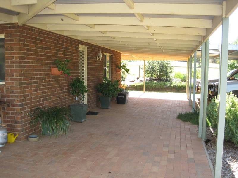 49 Mcmillans Road, YOUNG NSW 2594, Young - Thumbnail 5