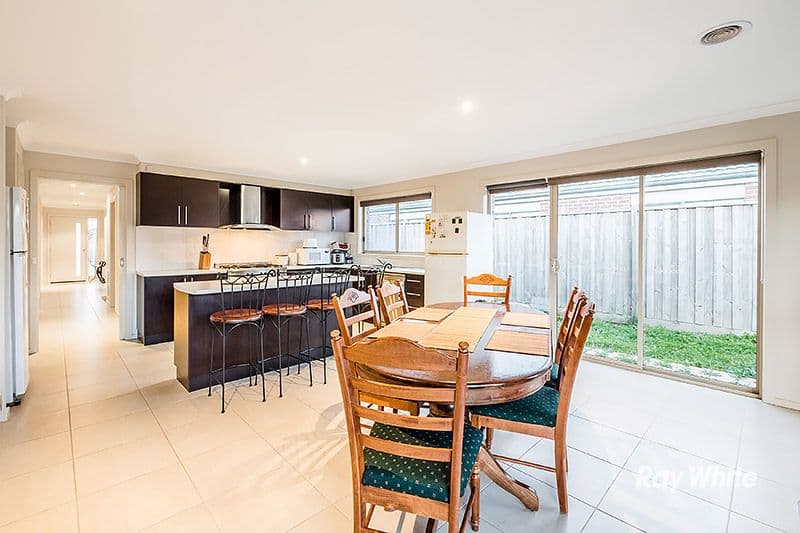 12 Copernicus Circuit, Cranbourne West VIC 3977, Cranbourne West - Thumbnail 4