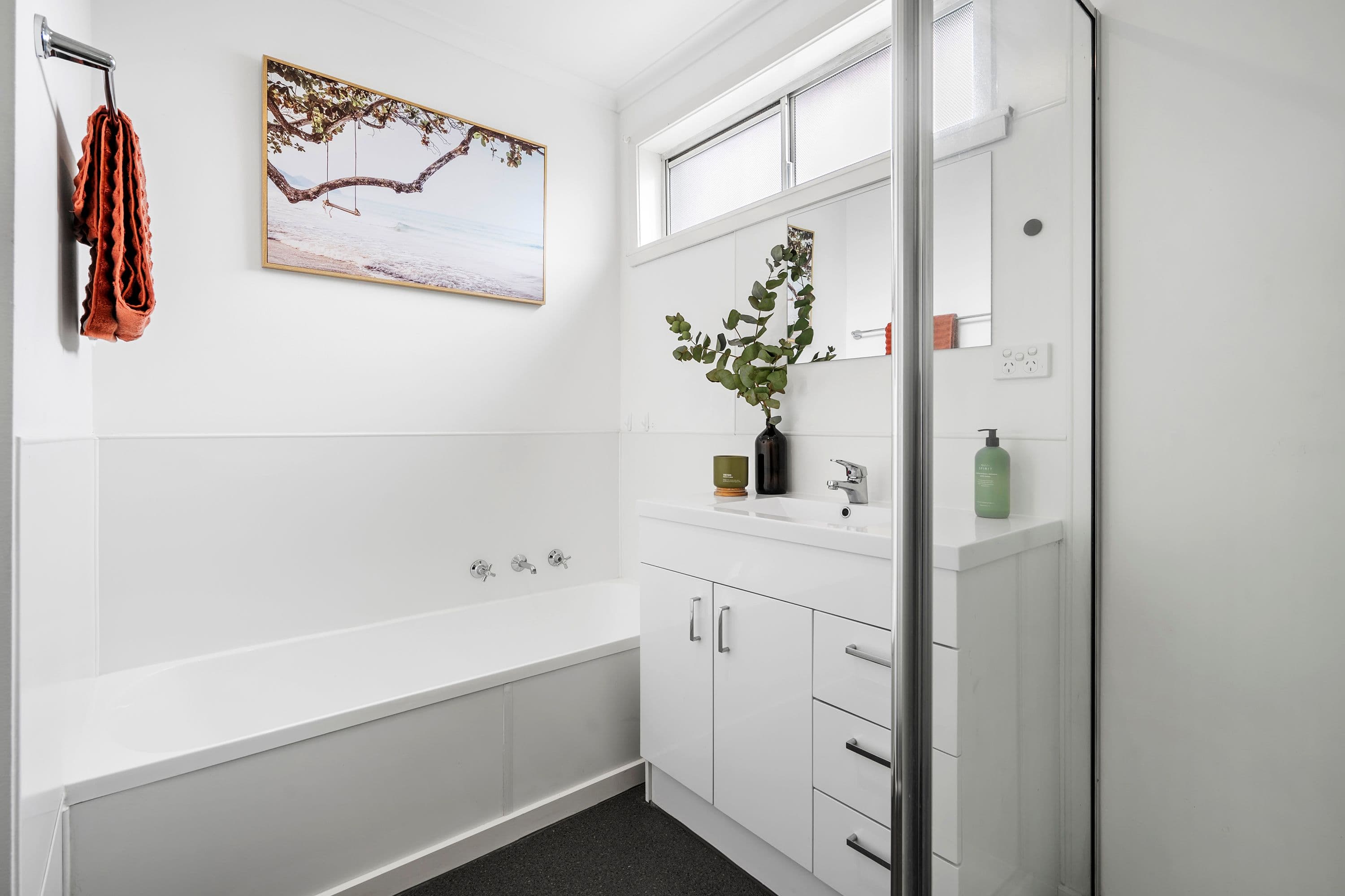 4 Macedon Avenue, Corio VIC 3214, Corio - Thumbnail 5