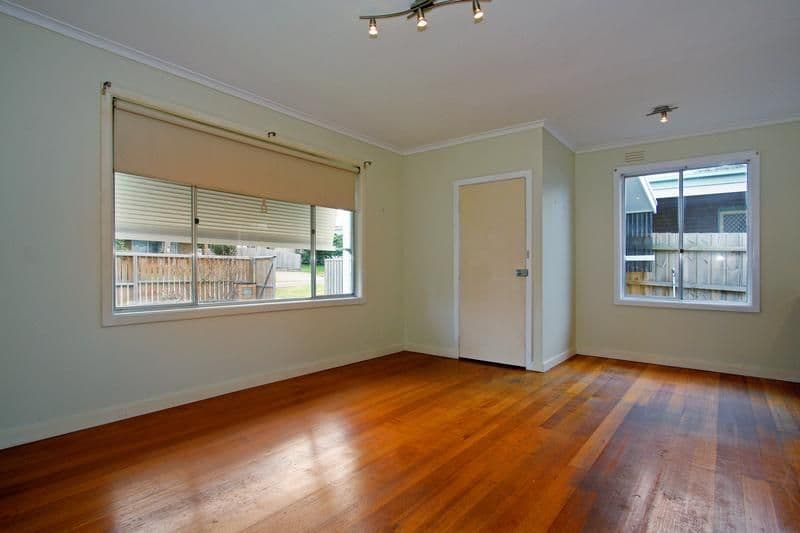 107 Fifth Avenue, Rosebud VIC 3939, Rosebud - Thumbnail 3