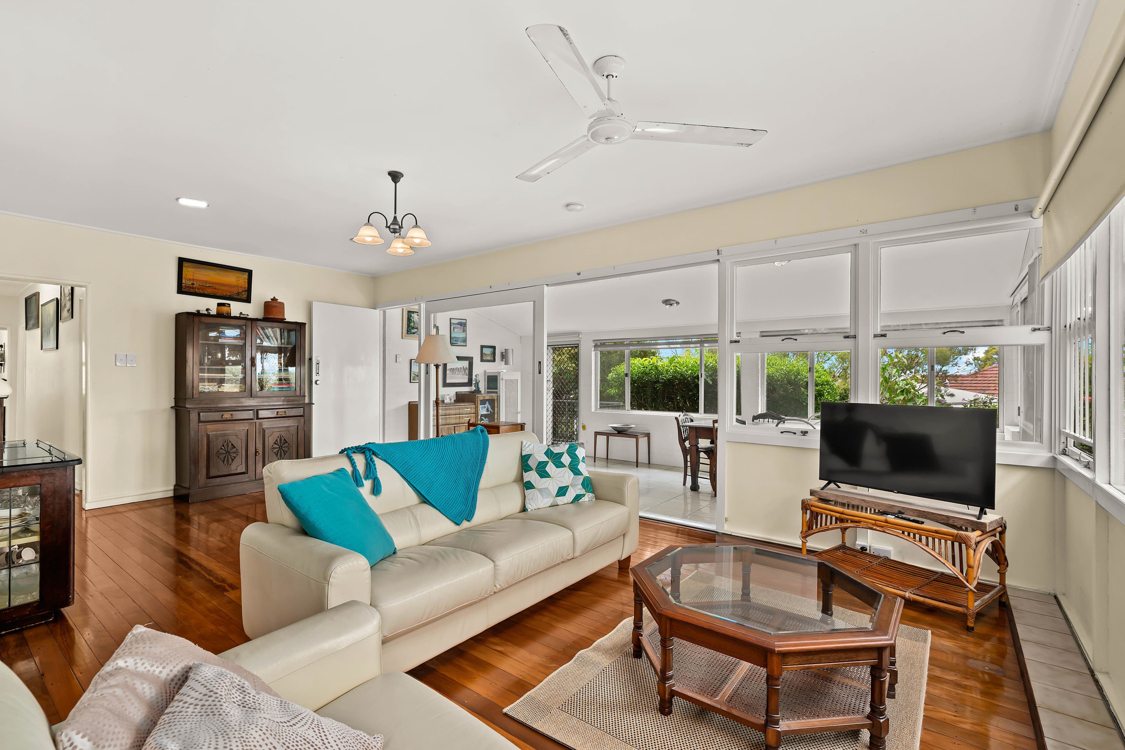 17 Warma Street, Stafford Heights QLD 4053, Stafford Heights - Thumbnail 2
