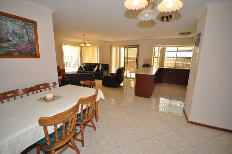 29 Taunton Crescent, CRAIGMORE SA 5114, Craigmore - Thumbnail 7