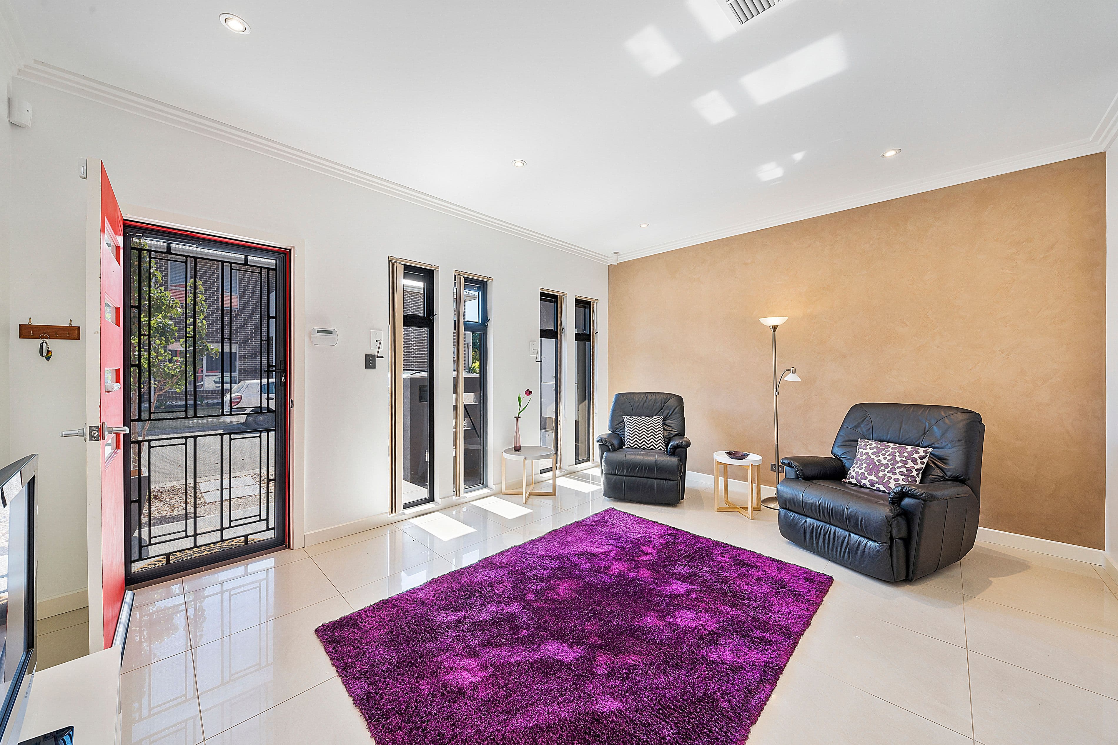 9 Franklin Avenue, Mawson Lakes SA 5095, Mawson Lakes - Thumbnail 2