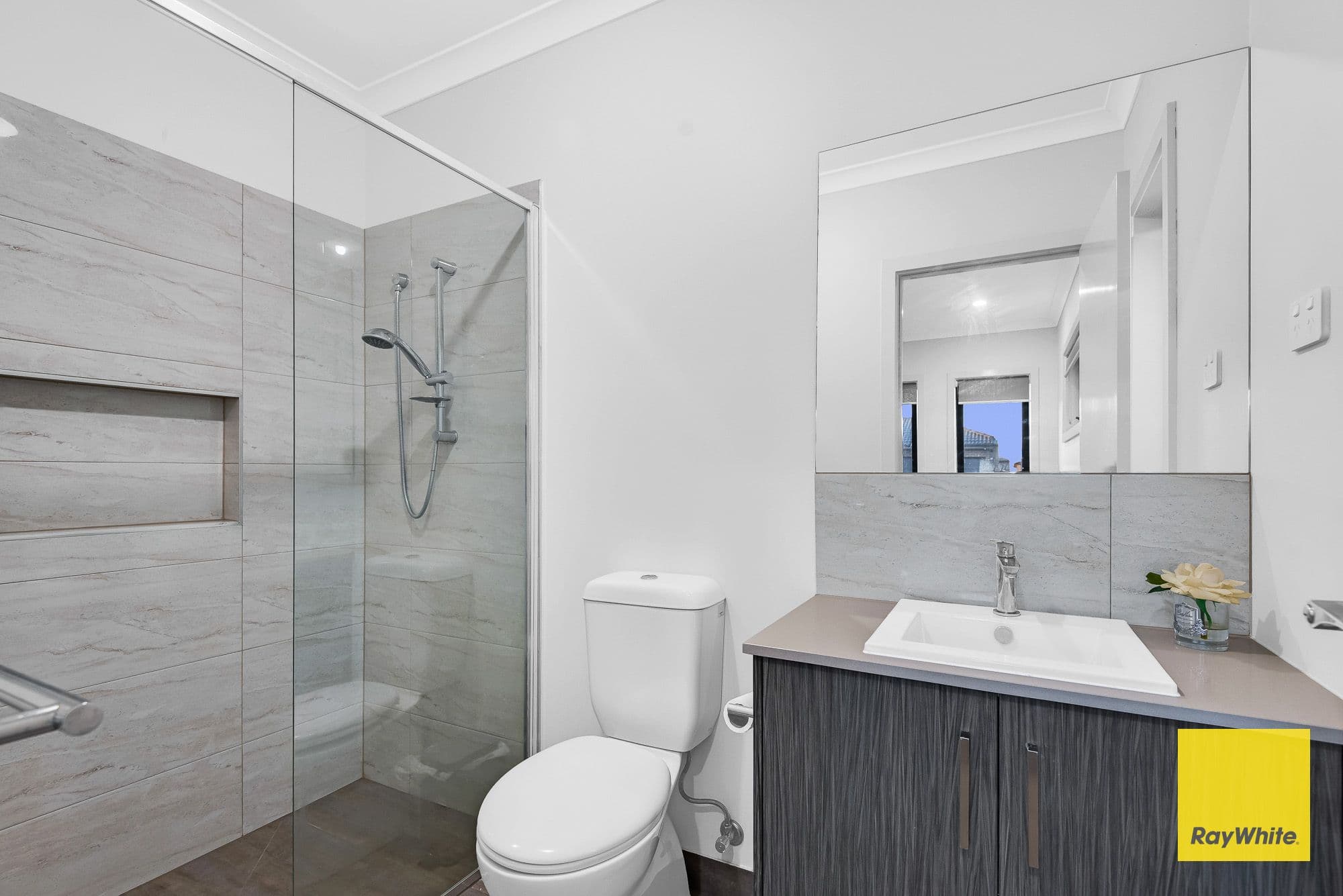 50 Lucerne Drive, Truganina VIC 3029, Truganina - Thumbnail 4