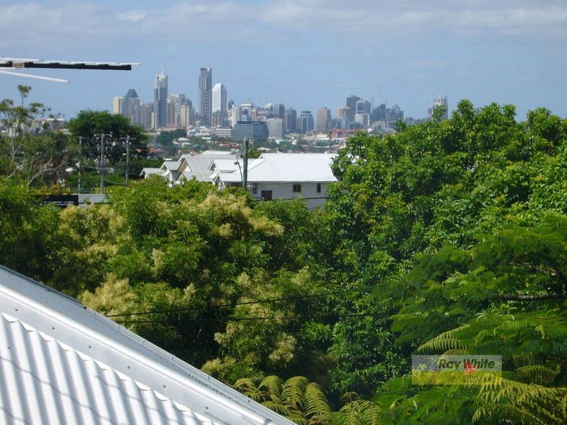 CLAYFIELD QLD 4011, Clayfield - Thumbnail 2