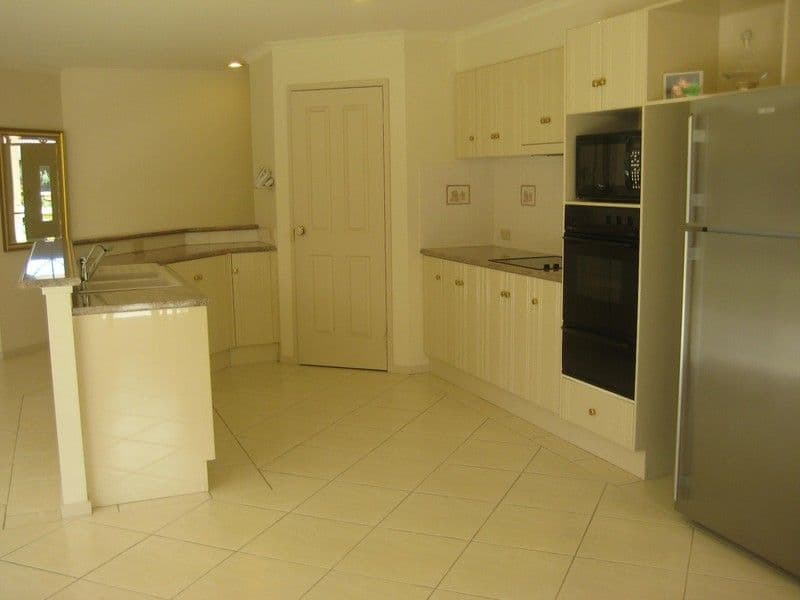 6 Airola Court, NEWTON SA 5074, Newton - Thumbnail 2