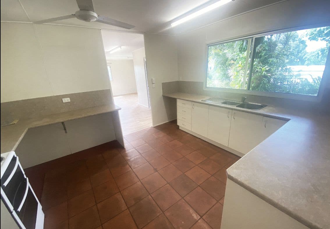 46 Cutten Street, Bingil Bay QLD 4852, Bingil Bay - Thumbnail 7