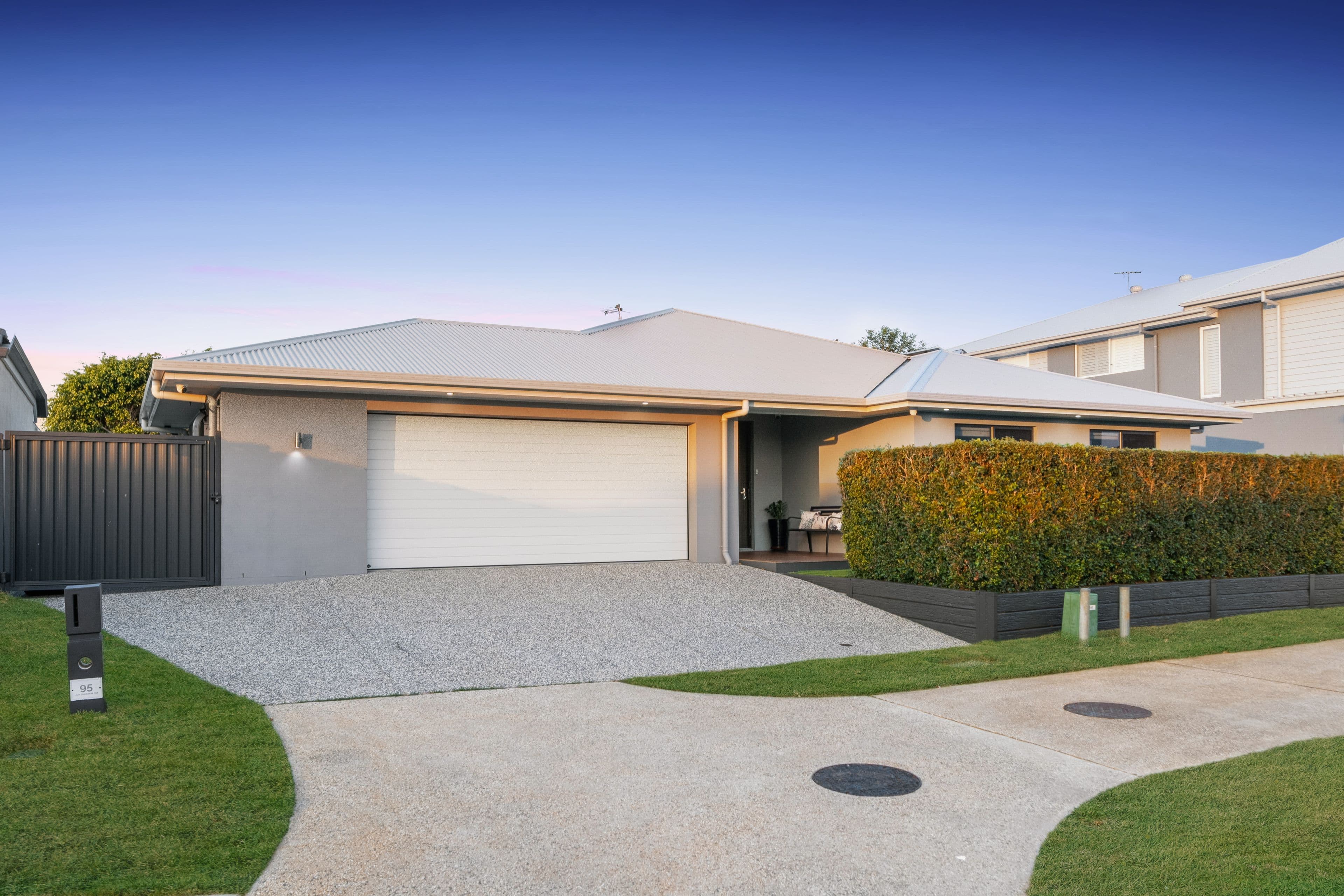 95 Lady Guinevere Circuit, Murrumba Downs QLD 4503, Murrumba Downs - Thumbnail 2