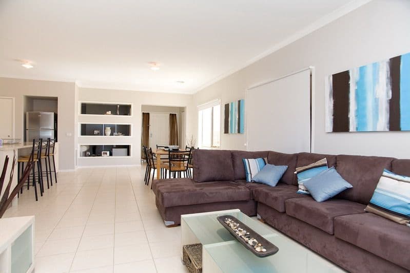 24 Glengarry Place, CRAIGIEBURN VIC 3064, Craigieburn - Thumbnail 7