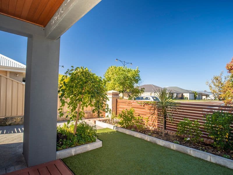 12 Spurwing Way, South Guildford WA 6055, South Guildford - Thumbnail 4