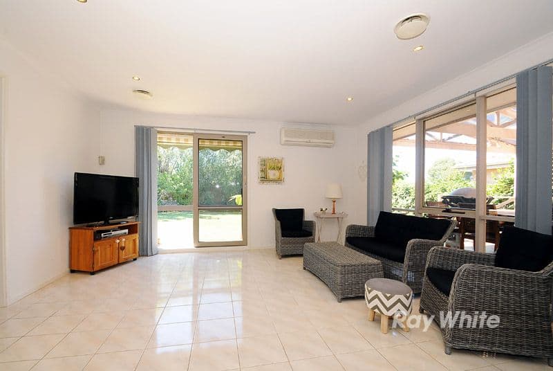 14 Neerim Court, Rowville VIC 3178, Rowville - Thumbnail 5