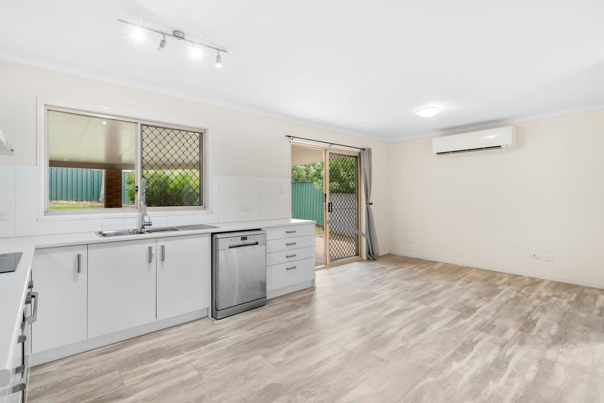 3 Comley Court, Boronia Heights QLD 4124, Boronia Heights - Thumbnail 5